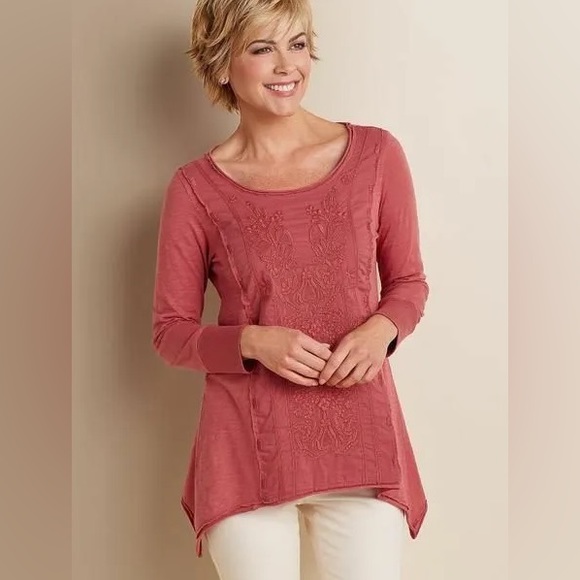 Soft Surroundings Small Natalia Tunic Red Embroidered Asymmetrical Hem #2AB14 - Picture 1 of 10